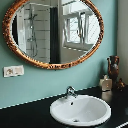 Historic Serenity Apartment